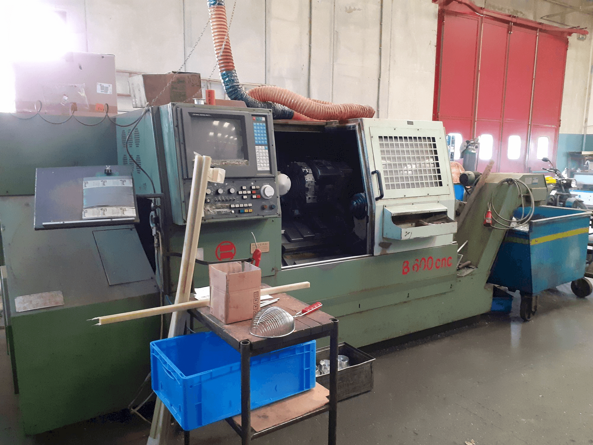 Frontansicht der Biglia B600 Maschine