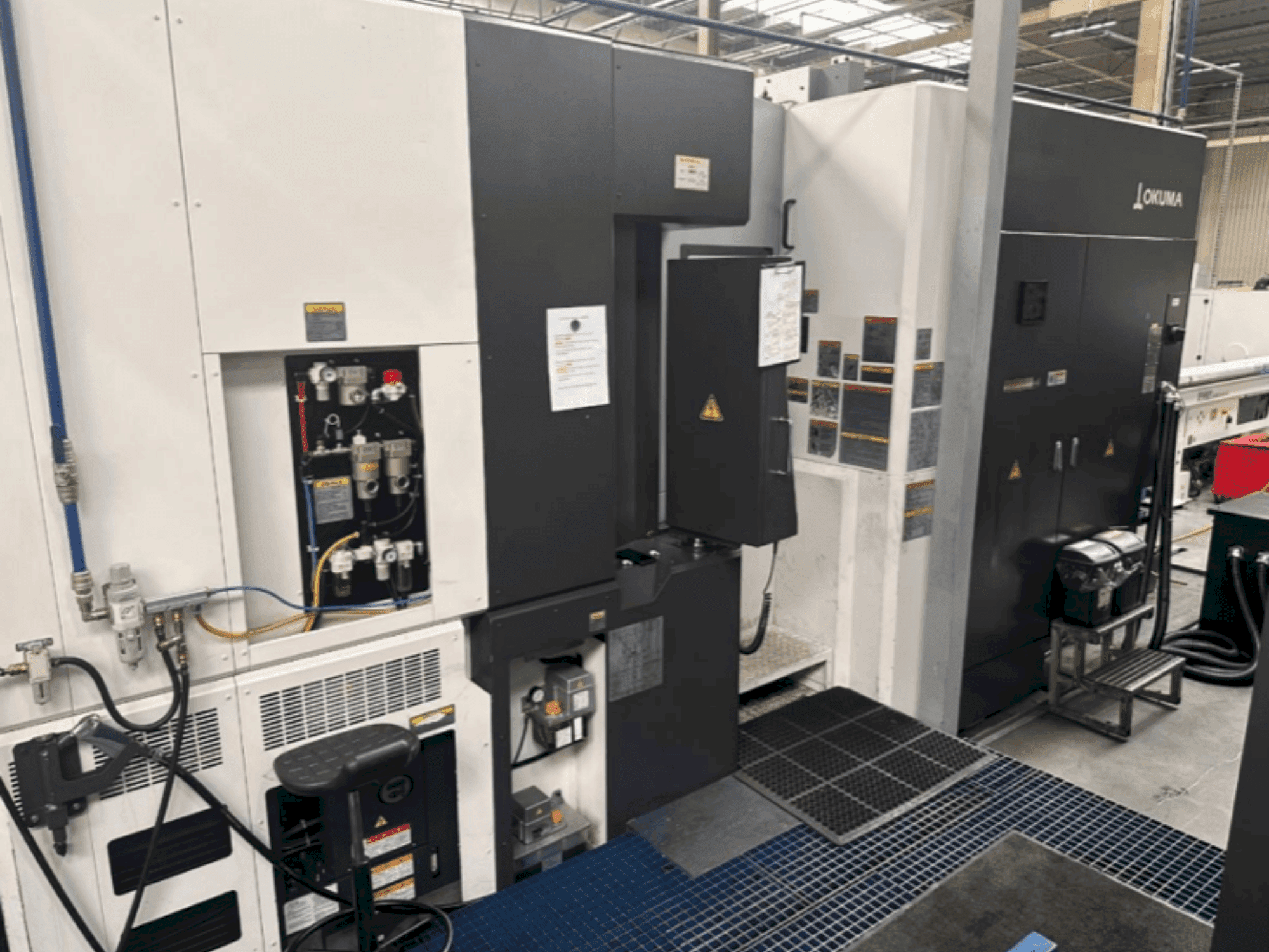 Frontansicht der Okuma MA 600H II (2019) Maschine