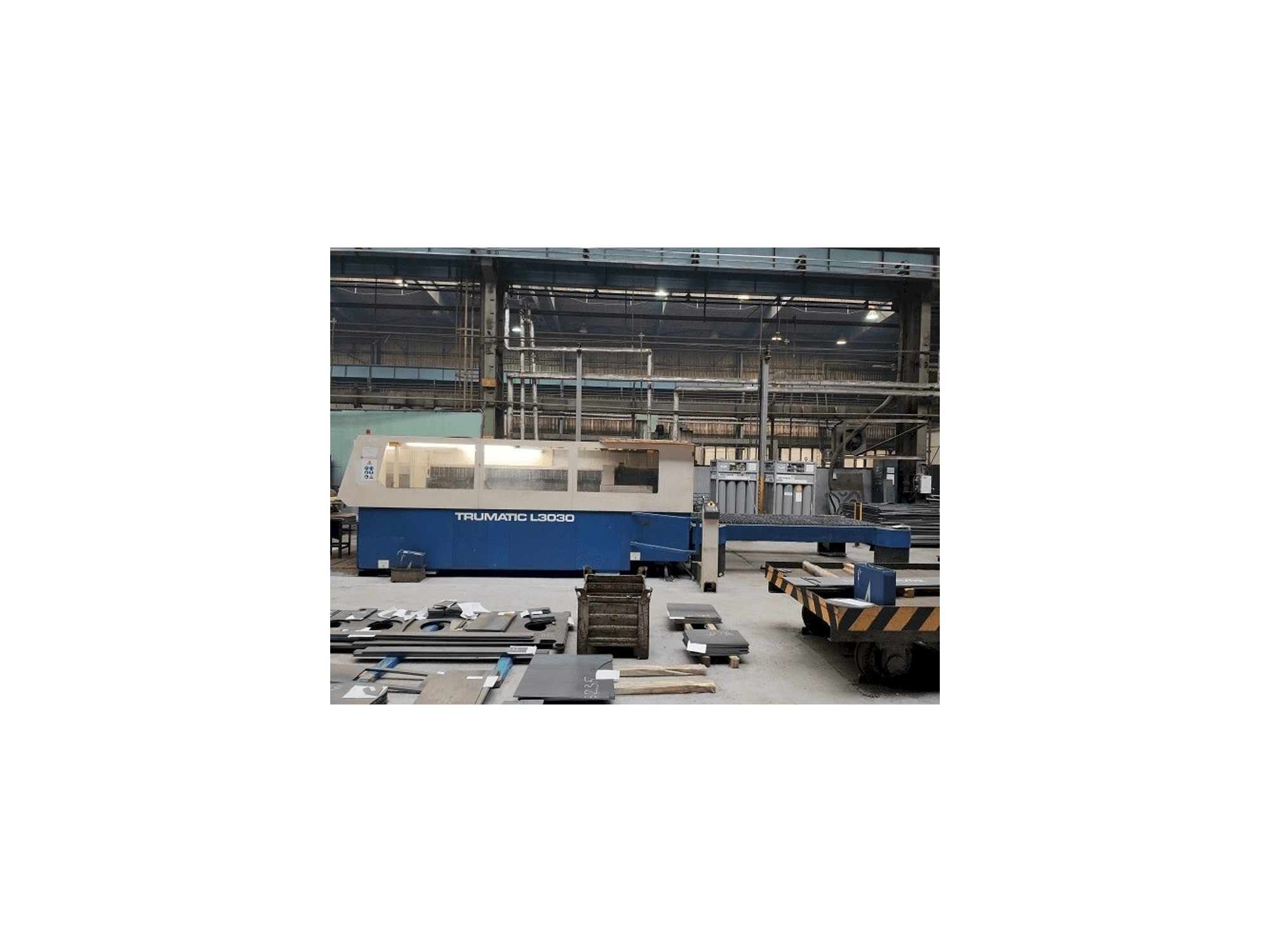 Frontansicht der Trumpf TRUMATIC L 3030 Maschine