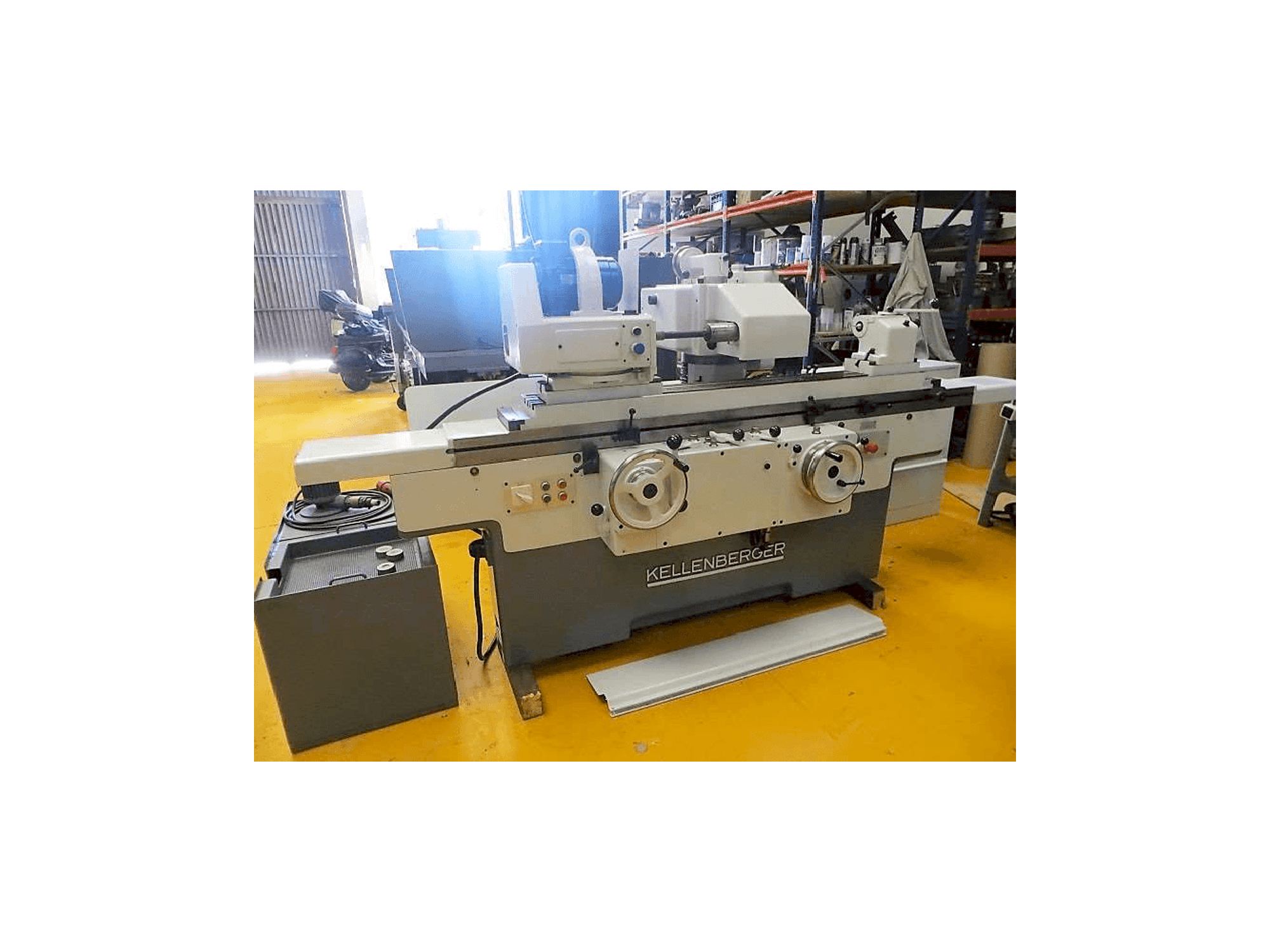 Frontansicht der KELLENBERGER 1000 U Maschine