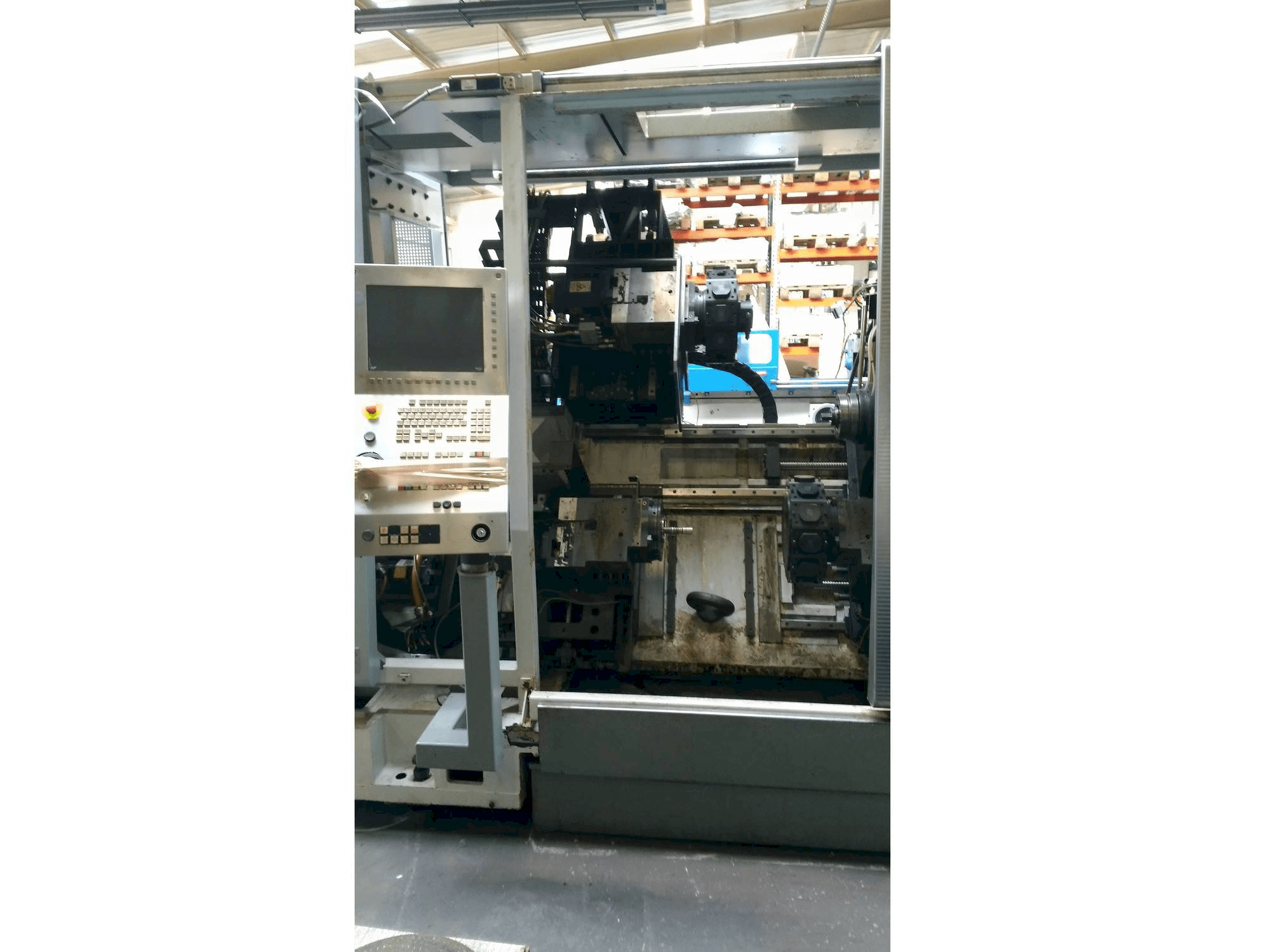 Frontansicht der Gildemeister Sprint 65 Linear Maschine