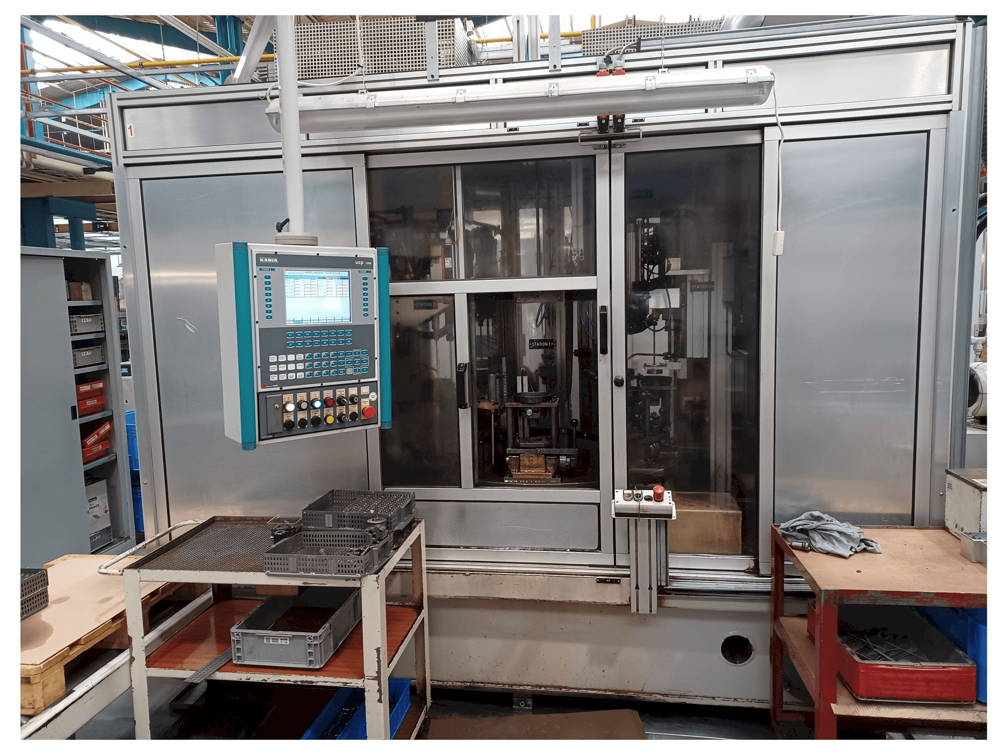 Frontansicht der KADIA 2PH 60/250R Maschine