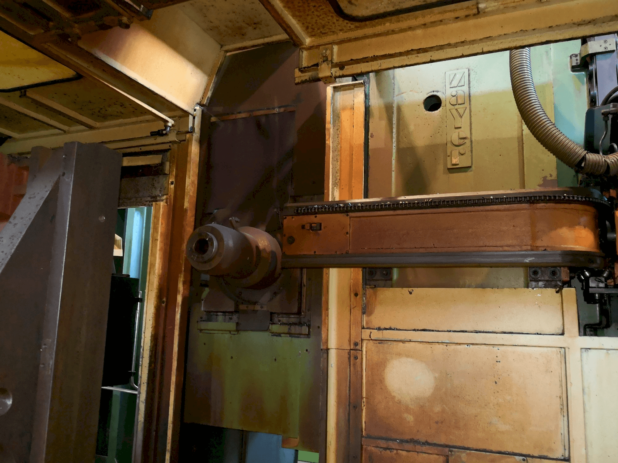 Ausschnitt der Zayer KFG Maschine