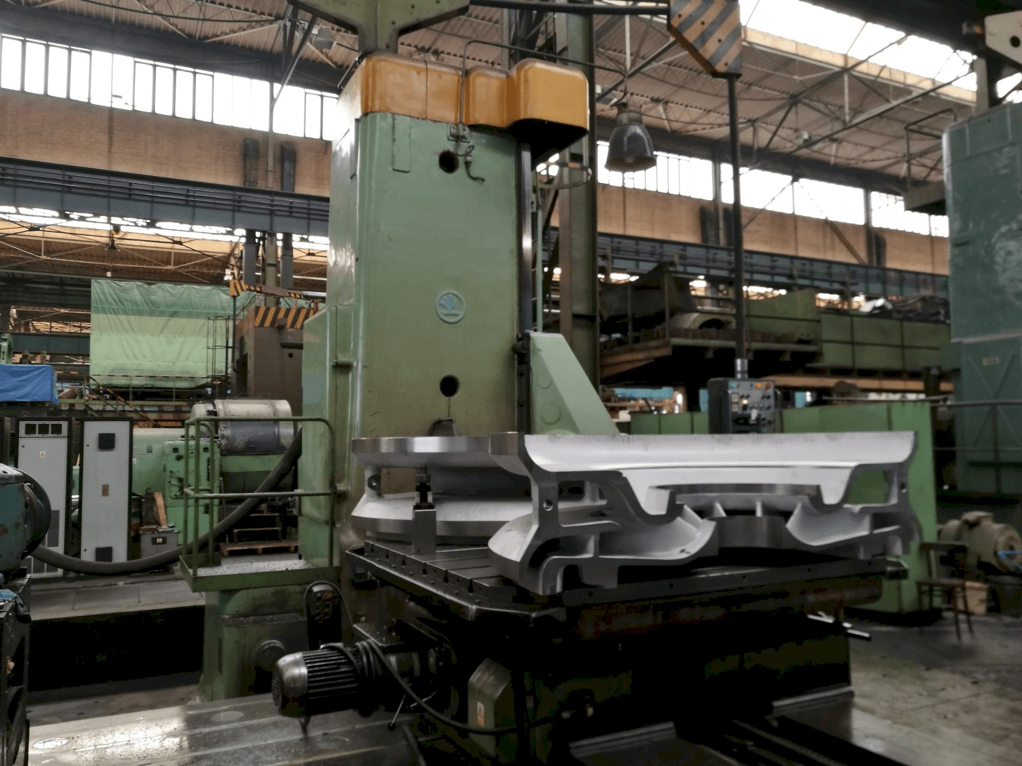 Frontansicht der SKODA WD 160 Maschine